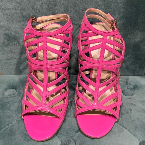 Guess Barbie Pink strappy heels - Picture 2 of 3